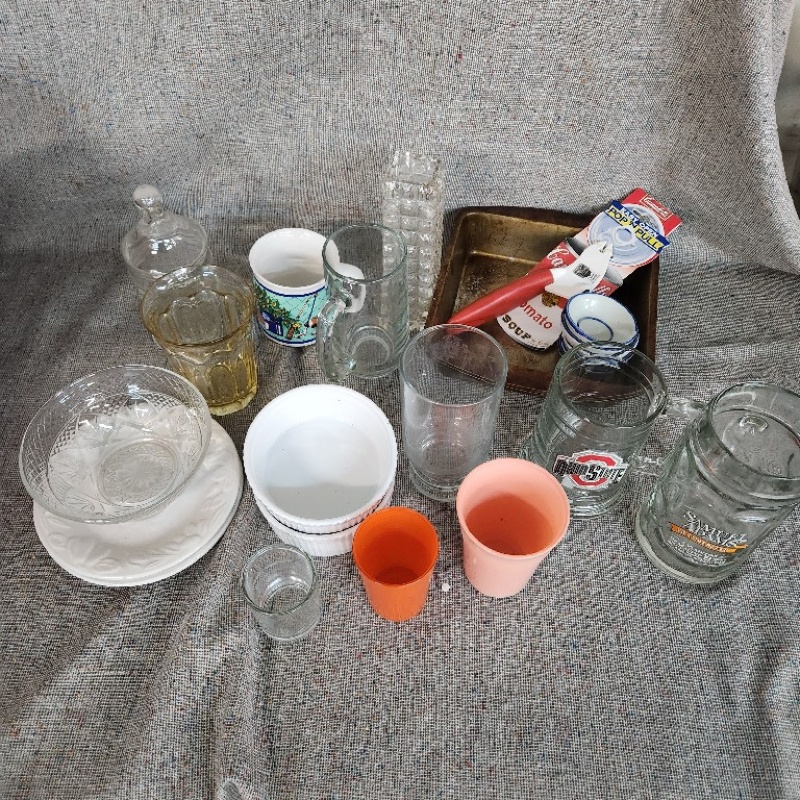 lot of Kitchen Ware -Cups,Muggs,Glasses and More *178